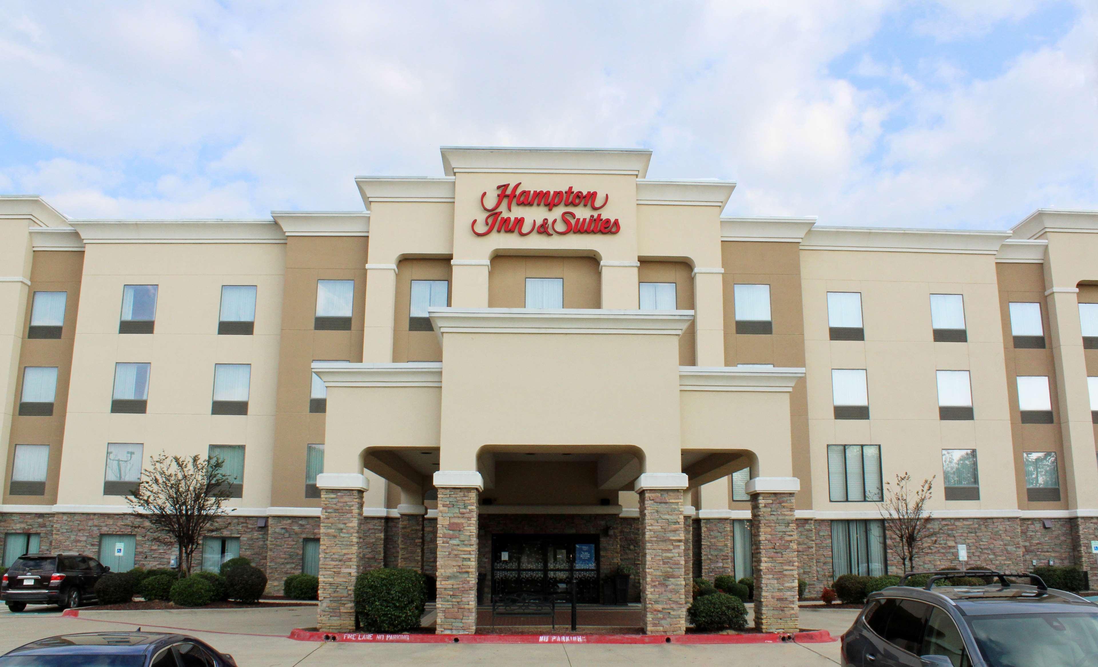 Hampton Inn & Suites Mount Pleasant Exterior photo